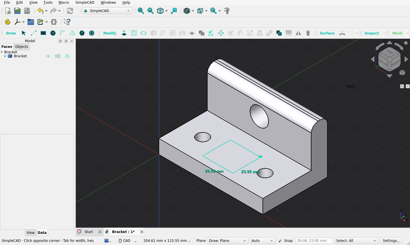 SimpleCAD drawing a rectangle on a bracket, with its width and height shown beside the preview